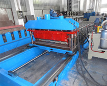 Flying shear Roofing Tile Forming machine